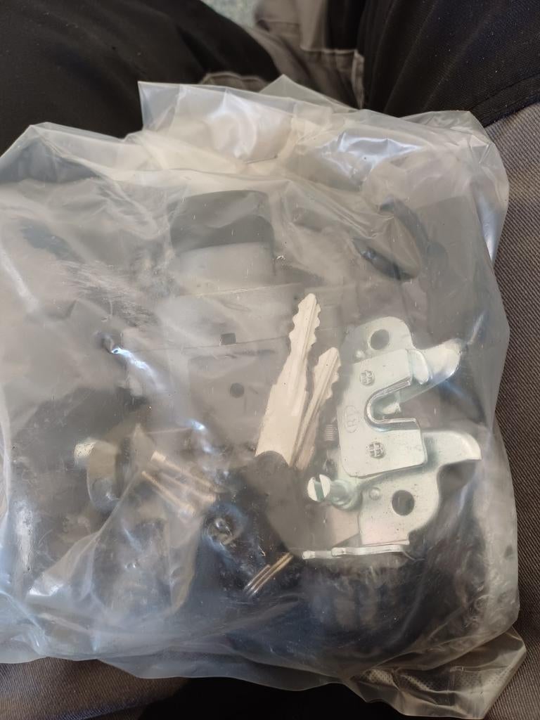Nieuw Contactslot set Peugeot Speedfight 3 & 4 DMP, Ophalen of Verzenden, Nieuw, Overige typen, Peugeot