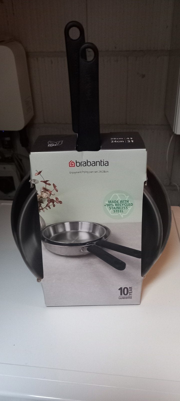 Brabantia Enjoyment Koekenpannenset 24/28cm - Nieuw, Ophalen, Koekenpan, Antiaanbaklaag, Nieuw