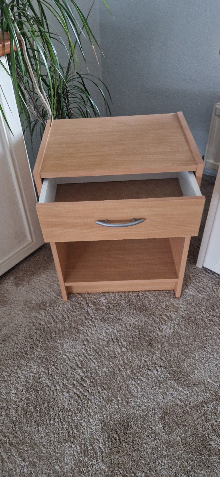 Nachtkastje met lade en open vak - Houtkleur, Gebruikt, 45 tot 65 cm, Hout, 55 tot 70 cm