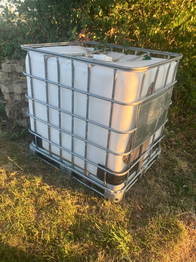 IBC 1000 liter, Ophalen, Gebruikt, Met kraantje, 150 liter of meer