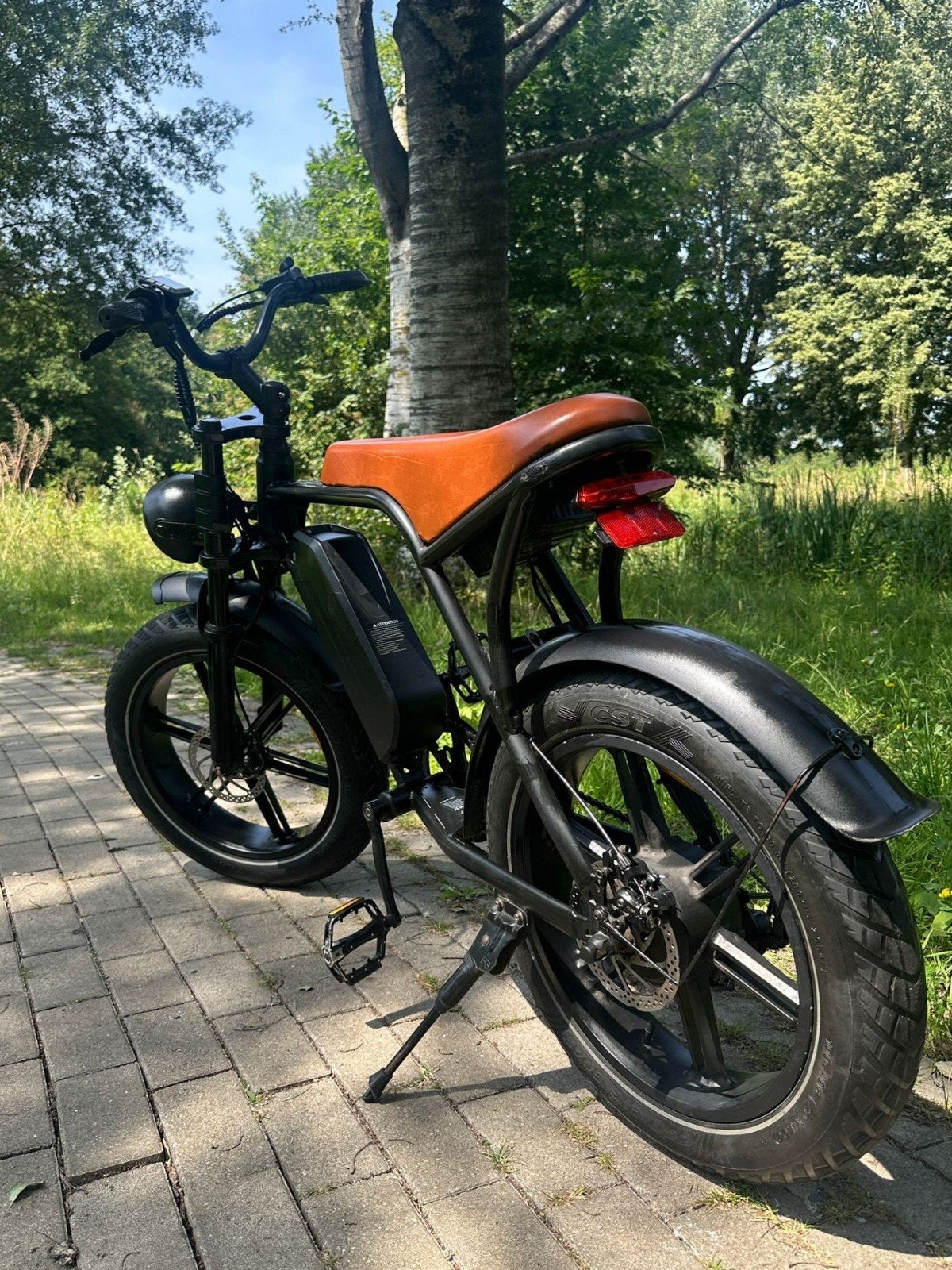 Elektrische fiets Fat bike V8  in Ideal staat!, Zo goed als nieuw, 51 tot 55 cm, 50 km per accu of meer, Ophalen