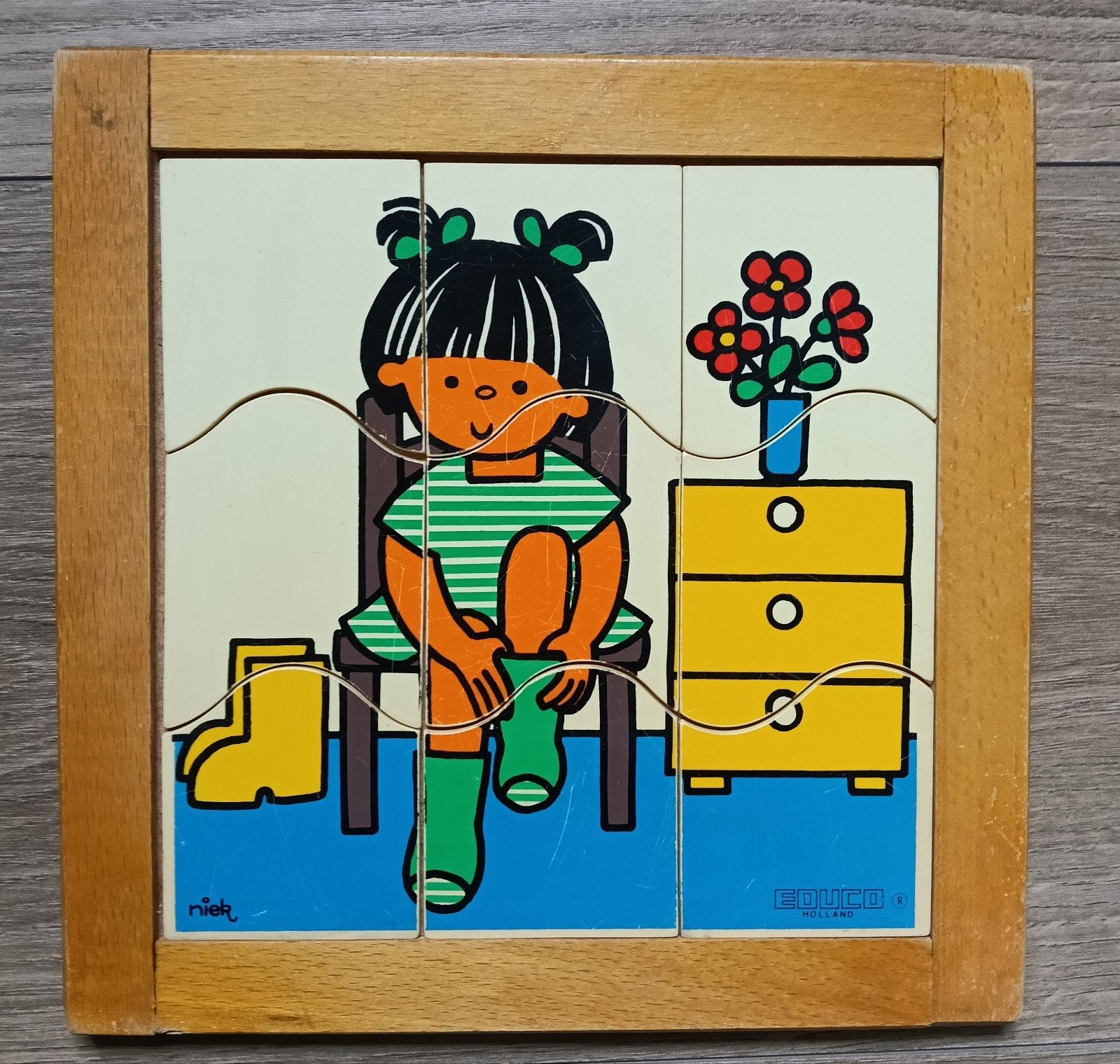 Vintage Educo Puzzel 9 Stukjes - Meisje Laarzen, 2 tot 4 jaar, Gebruikt, Ophalen of Verzenden, Van hout
