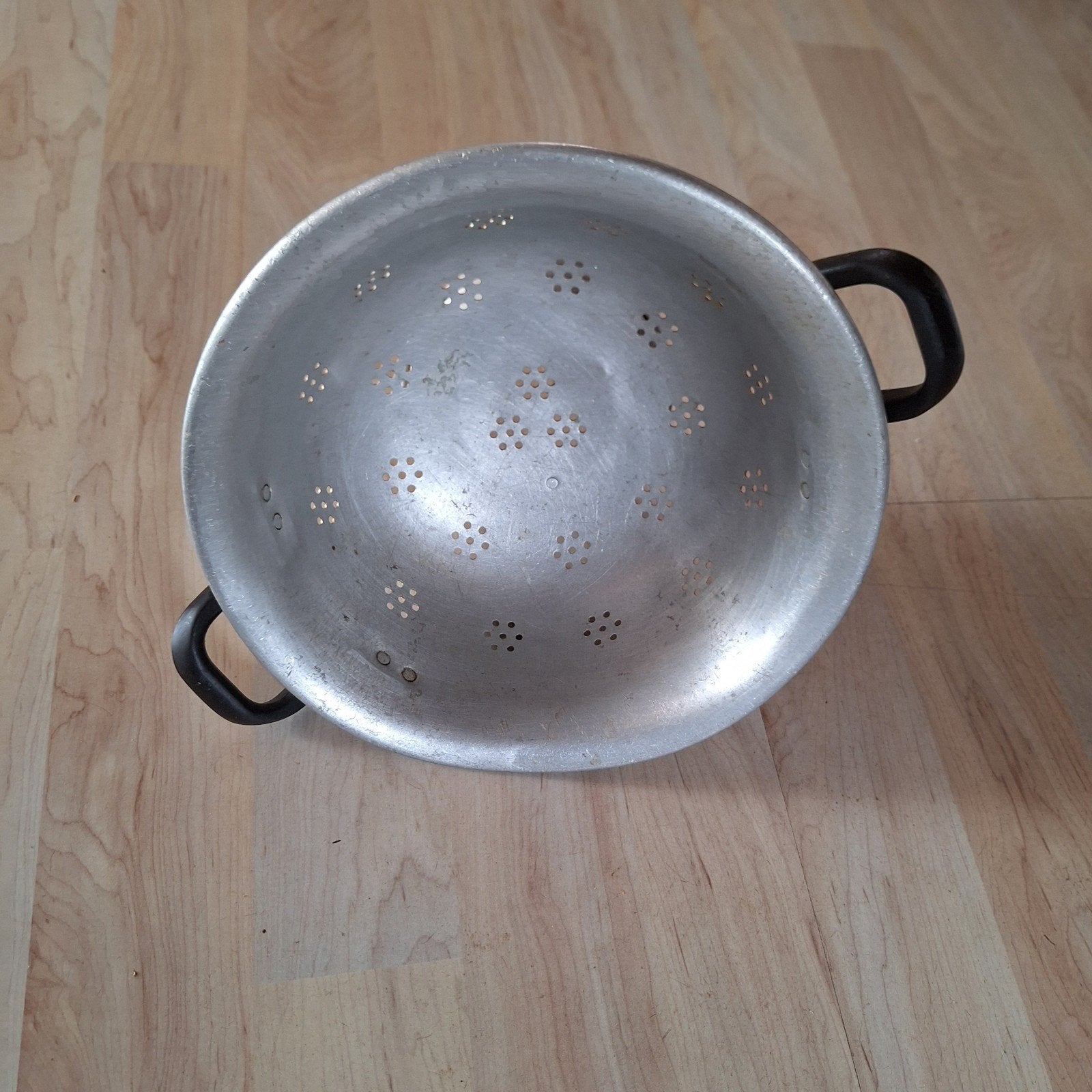 Vintage aluminium vergiet met bakelieten handvaten, Ophalen