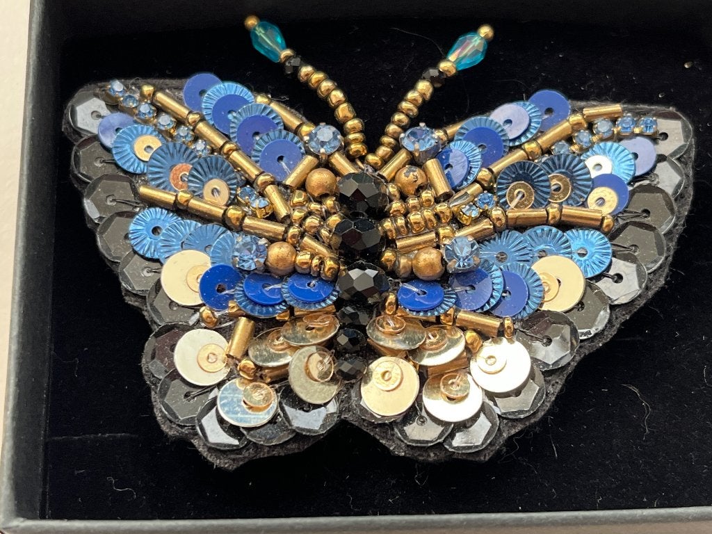 broche Happy Lona, Ophalen of Verzenden, Nieuw, Blauw, Overige materialen