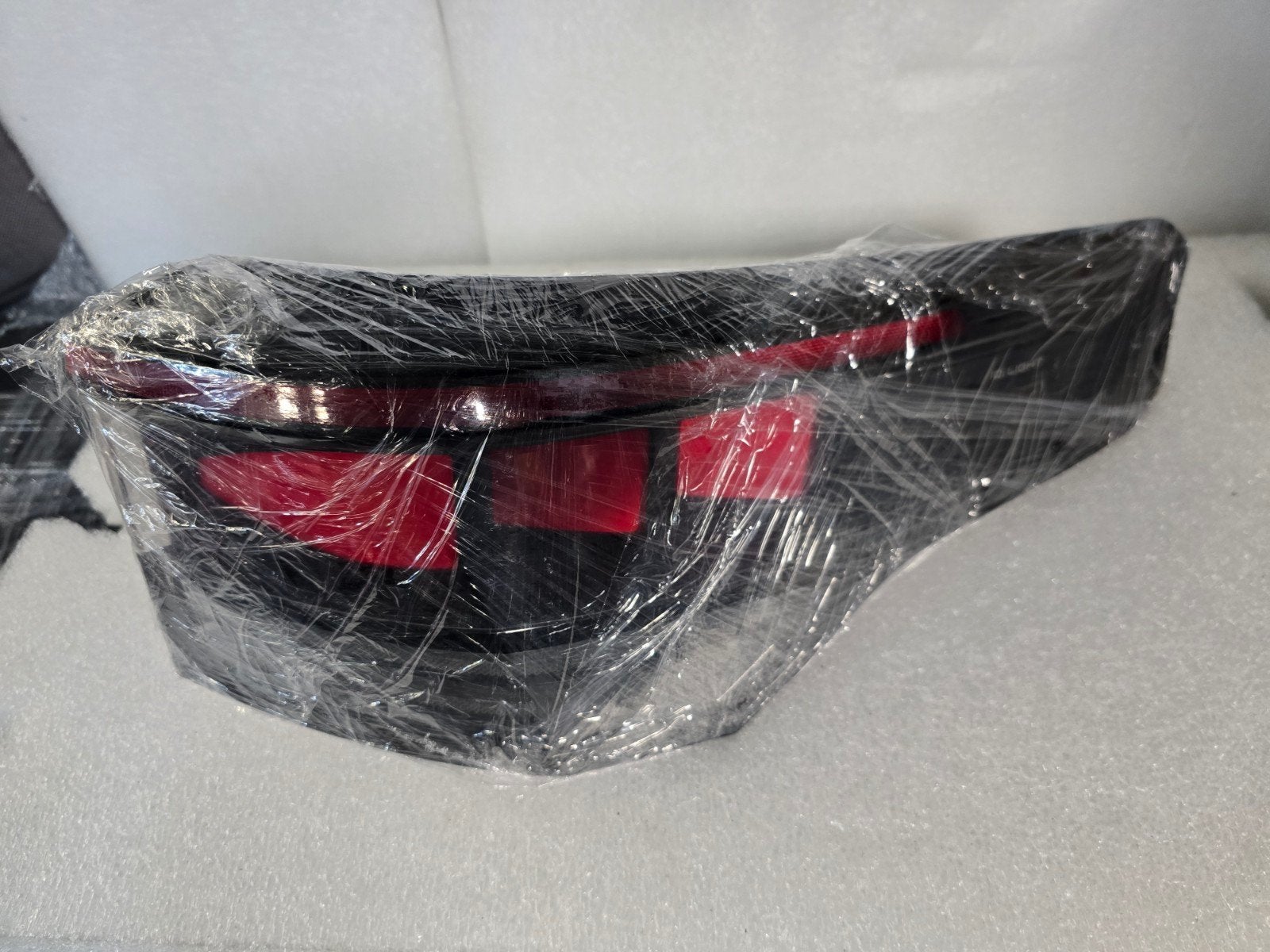 Achterlicht IQ Light rechts VW Tayron bj 2024-heden, Gebruikt, Volkswagen, Wolfsburg, Ophalen of Verzenden