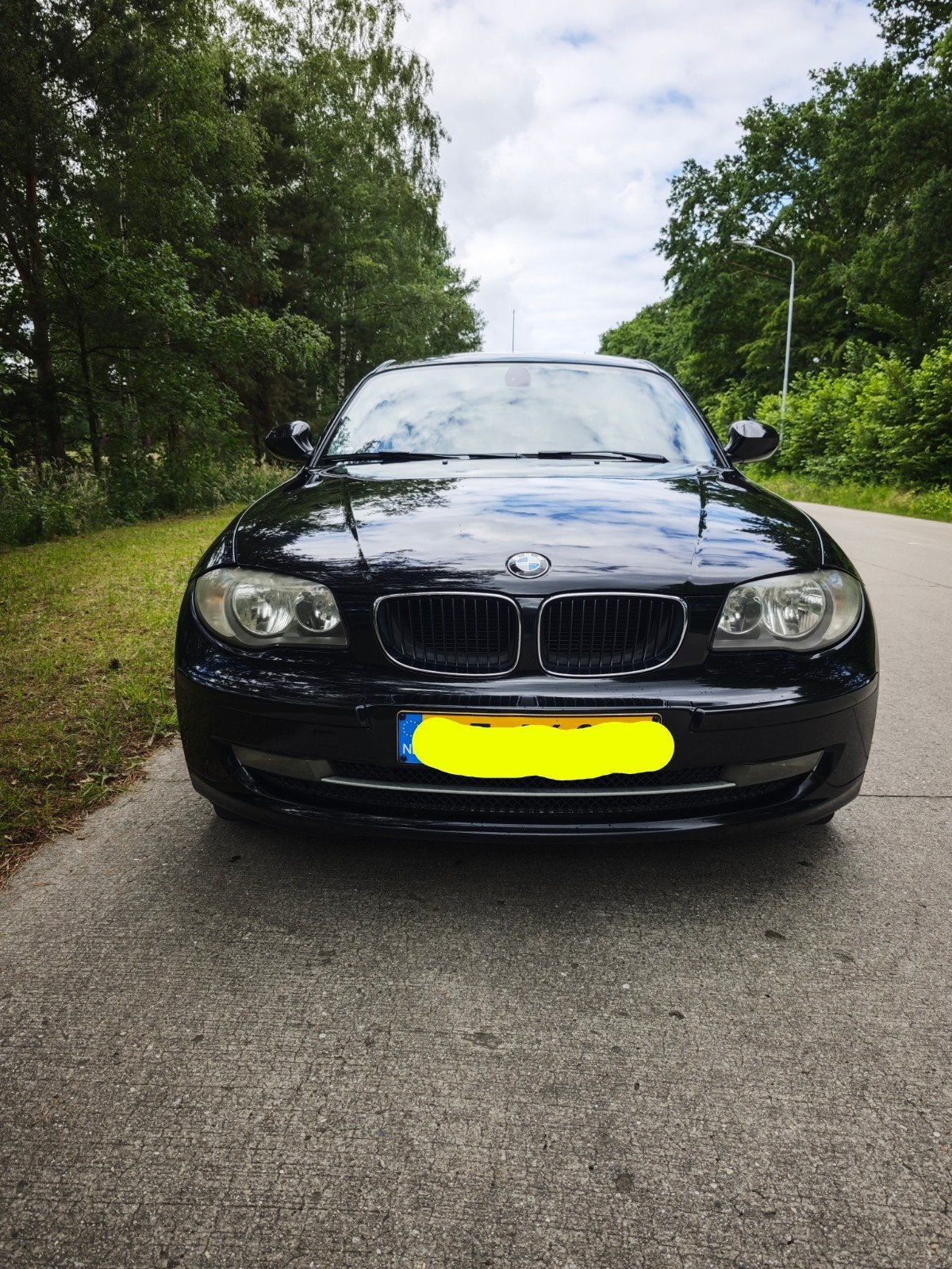 Originele mooie nette BMW 1-Serie 2.0 116I 5DR 2011 6-bak, Auto's, 1-Serie, Zwart, 4 cilinders, 1200 kg