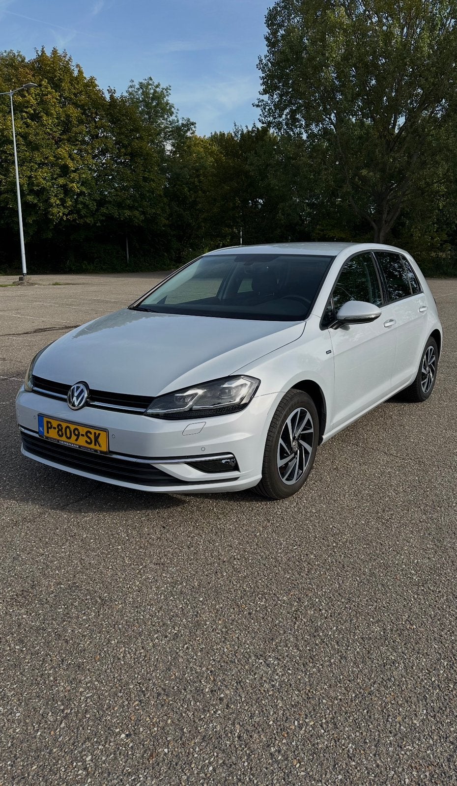 Zeer nette Volkswagen Golf 7.5 Join 1.0 TSI 2018 – 98.600 km, Voorwielaandrijving, Stof, Wit, Handgeschakeld