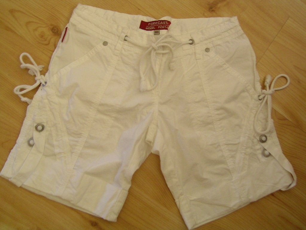Forecast witte korte broek XXS NIEUW, Kleding | Dames, Kort, Forecast, Wit, Nieuw