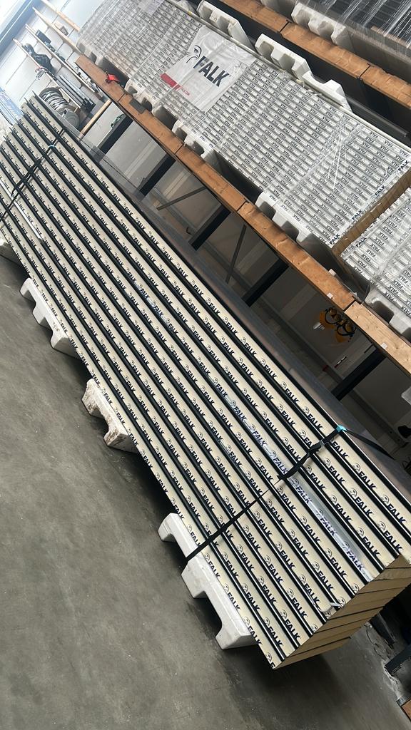 B-keus sandwichpanelen partijen, Ophalen, Zo goed als nieuw, Overige materialen, 100 mm of meer