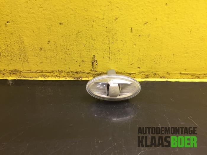 Knipperlicht Scherm rechts-voor van een Peugeot 107, Auto-onderdelen, Gebruikt, -, -, Ophalen of Verzenden