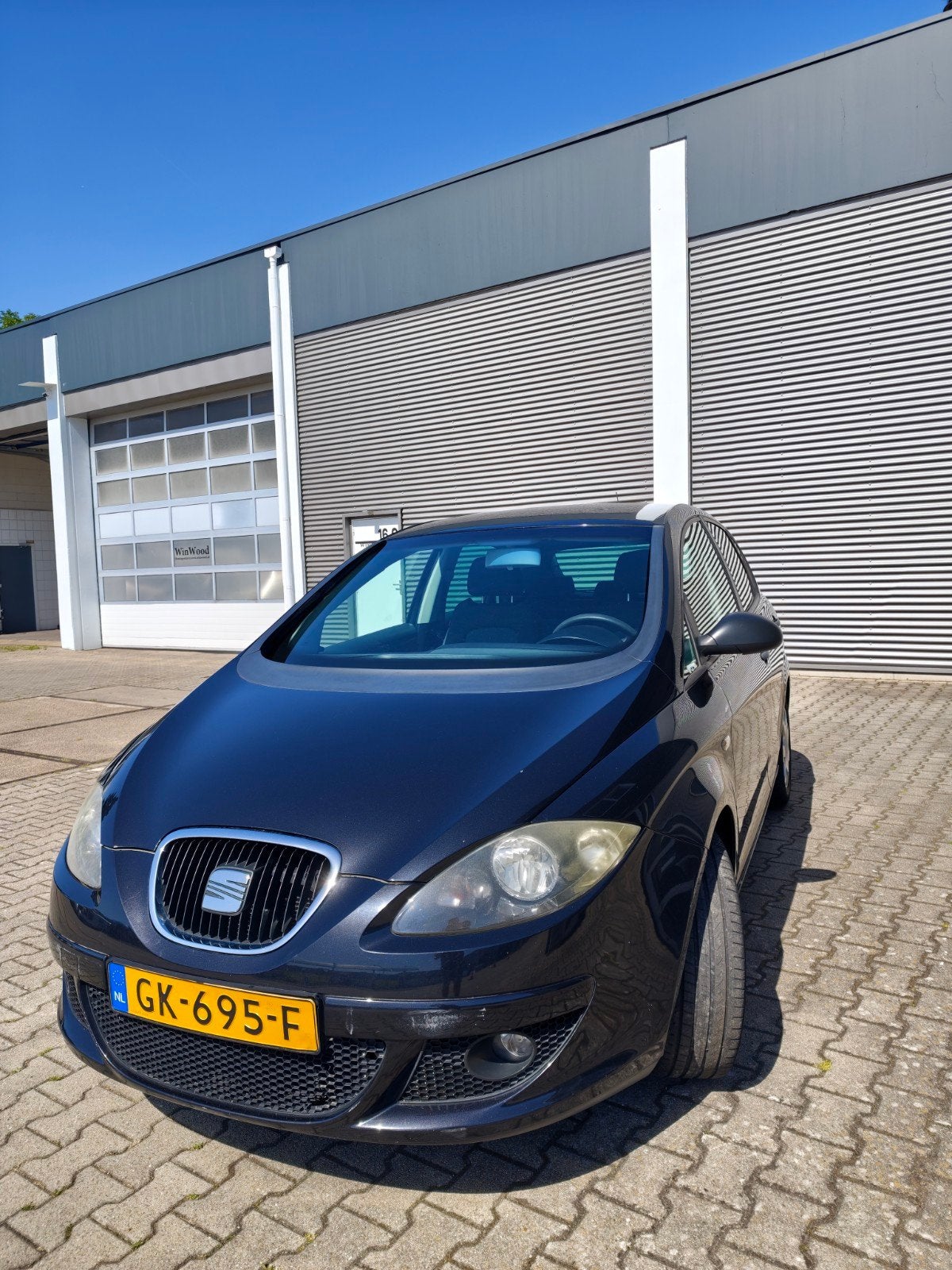 Seat Altea 1.6 74KW 2006 Zwart airco + jaar apk, Auto's, Seat, 1295 kg, 4 cilinders, Zwart, 1200 kg