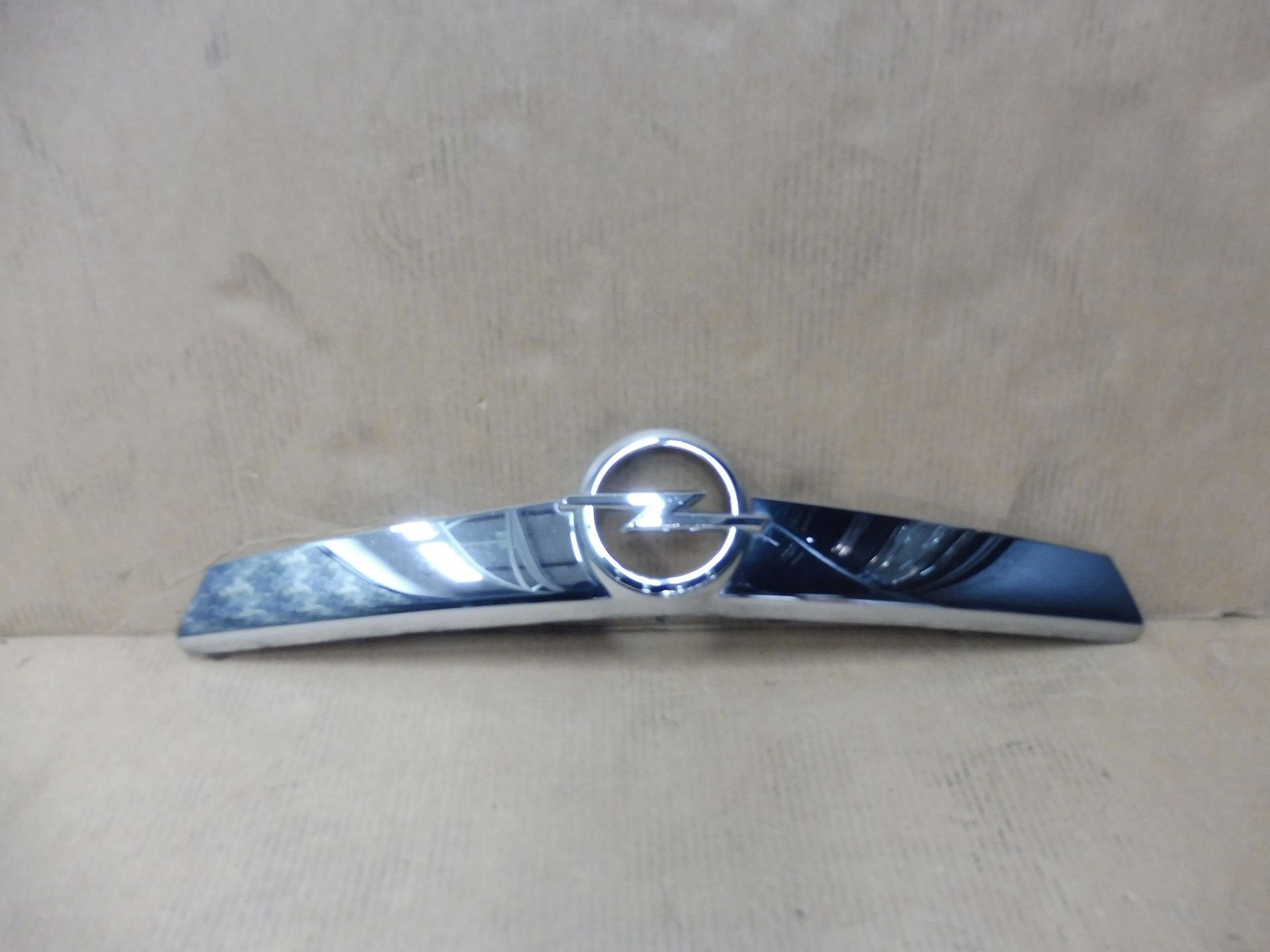 Chromen radiatorrooster Opel Meriva B 13267724 13267726, Gebruikt, -, -, Opel