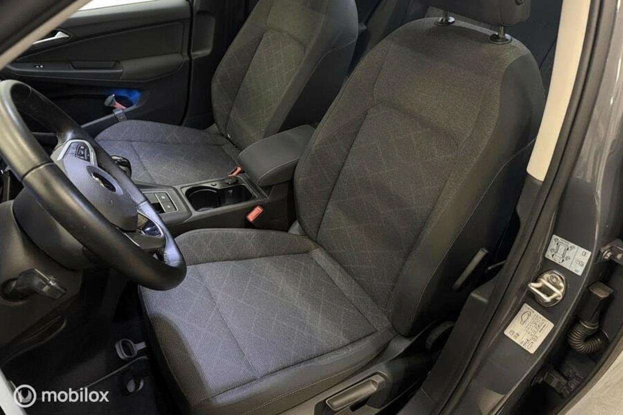 Foto 14 van Volkswagen Golf 1.0 TSI Life ✓IQ✓PDC✓Applecar.✓ACC
