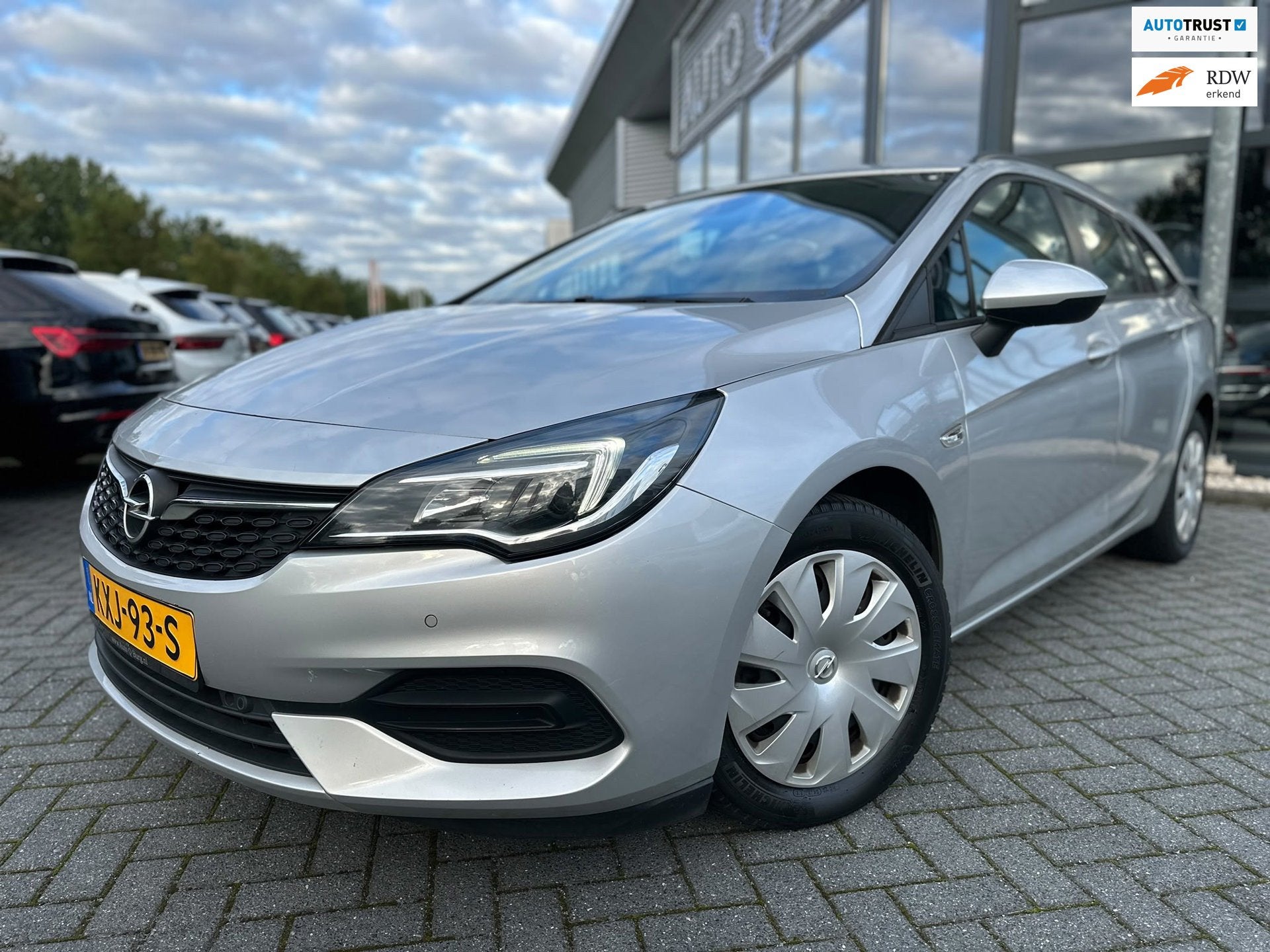 Opel ASTRA SPORTS TOURER 1.2 Business Edition | Navigatie |, Auto's, Voorwielaandrijving, Dealer onderhouden, Euro 6, 1199 cc
