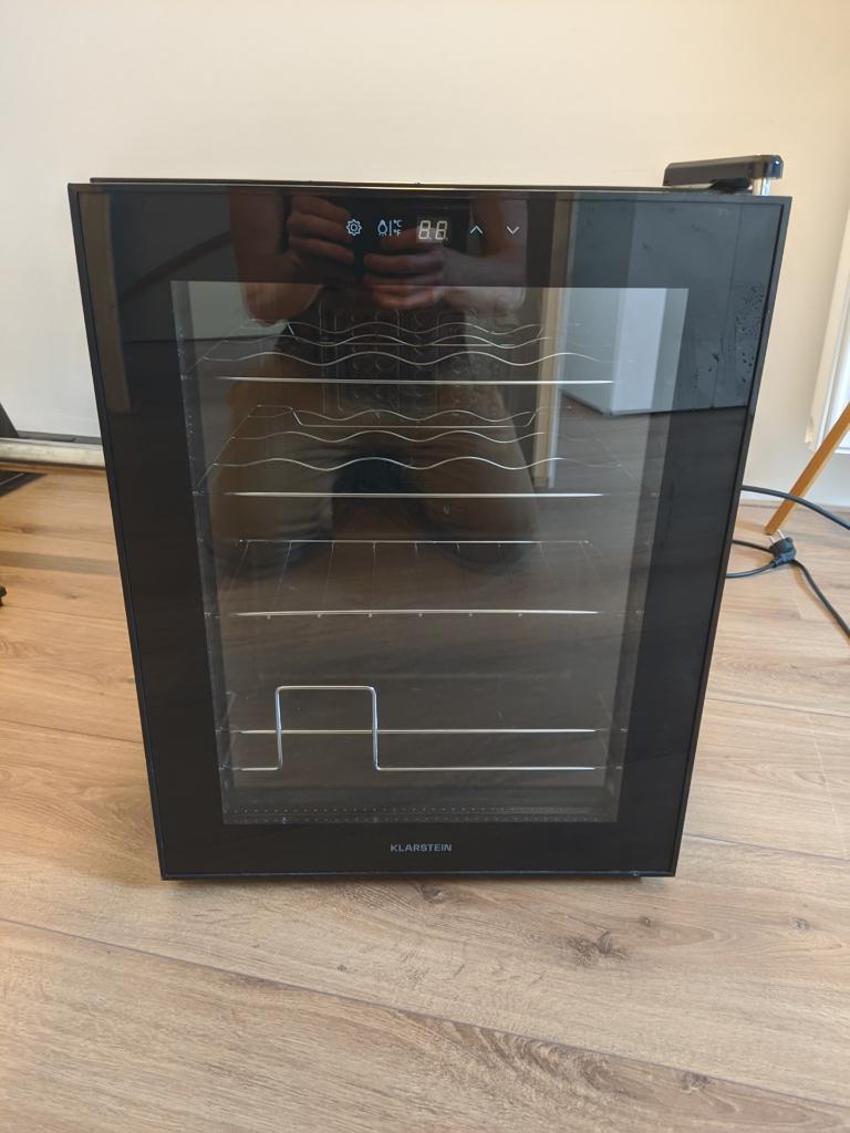 Wijnkoelkast Klarstein 42L 16 flessen, Witgoed en Apparatuur, Koelkasten en IJskasten, Ophalen, Zonder vriesvak, Minder dan 45 cm