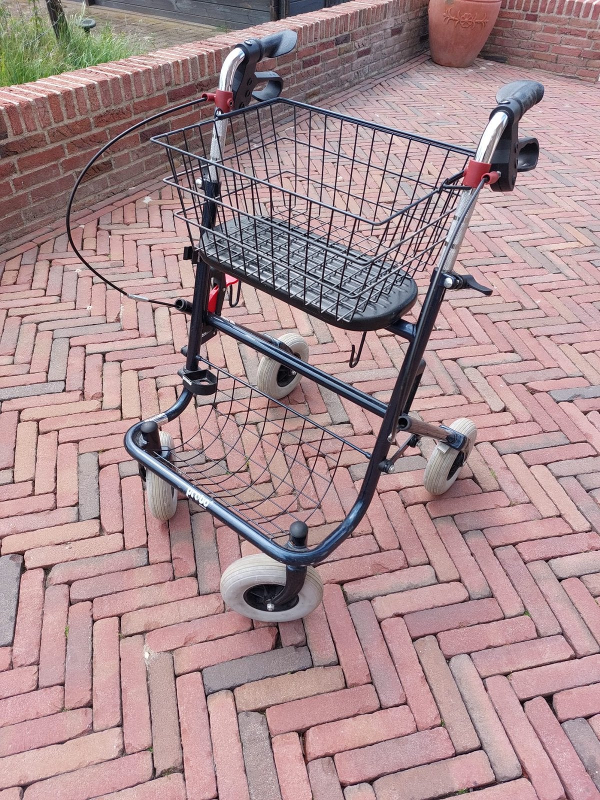 Rollator, Ophalen, Opvouwbaar, Zo goed als nieuw