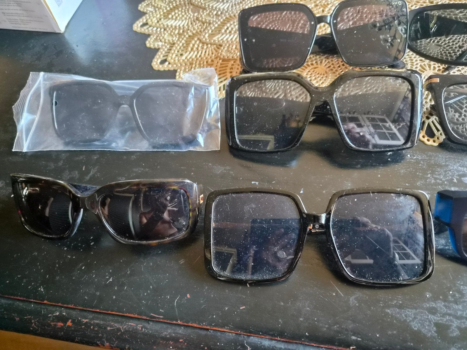 Diverse zonnebrillen en brillen - Gucci, Polaroid, Overige merken, Gebruikt, Zonnebril, Zwart