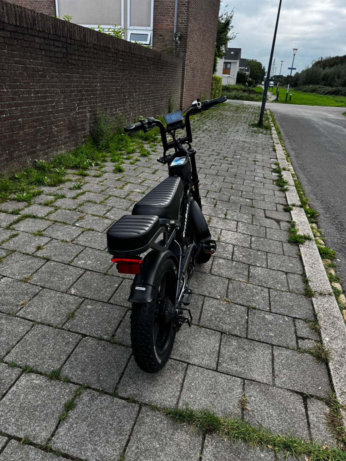 V20 Pro Midnight Blue, Nieuw, 59 cm of meer, 50 km per accu of meer, Ophalen