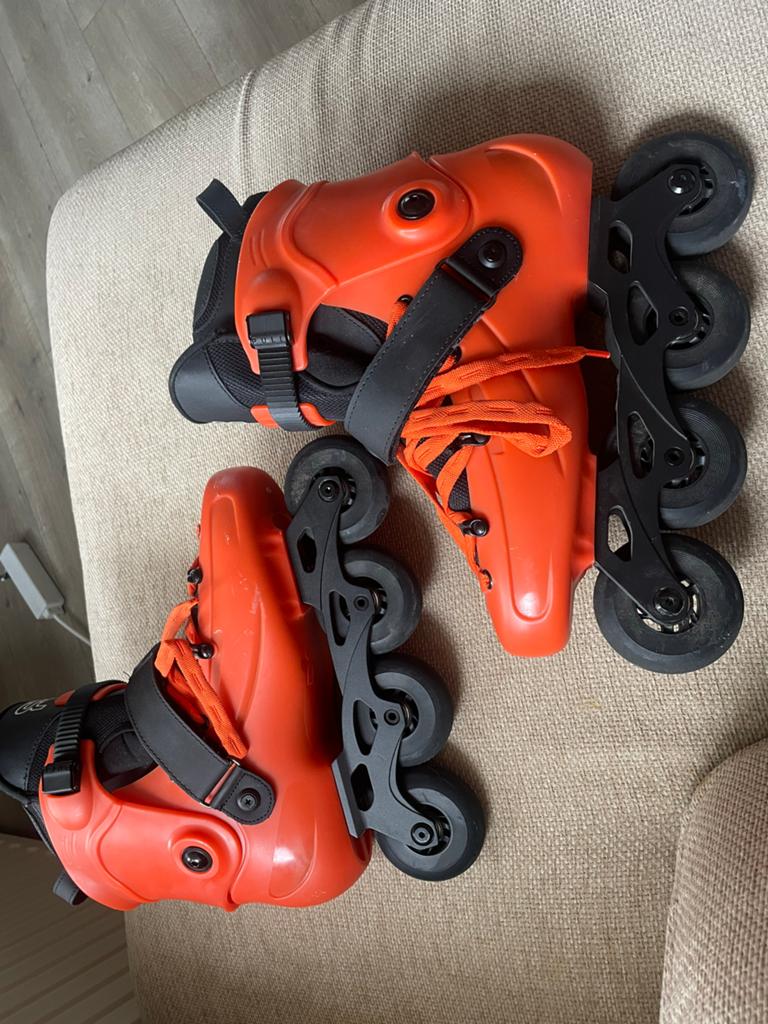 FR Skates Oranje Inline Skates - Maat 46, Sport en Fitness, Skeelers, Ophalen of Verzenden, Gebruikt, Overige typen, Overige merken