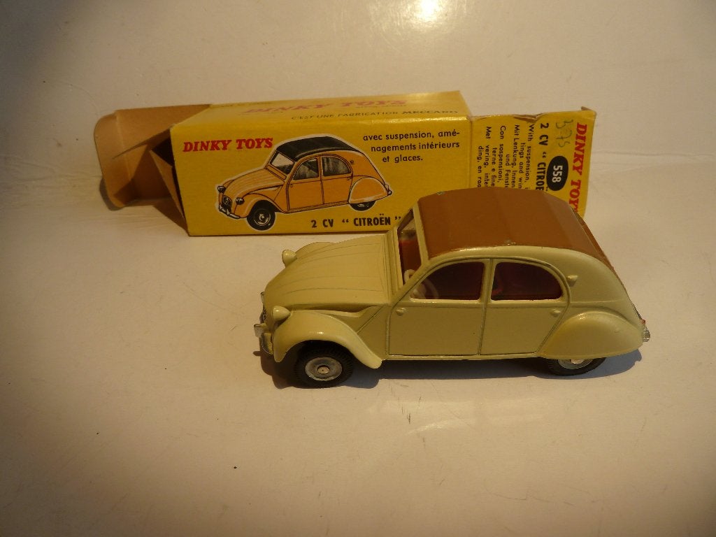 DINKY TOYS nr. 558 (France) 2 CV + org. doosje EN: >>BEIGE<<, Ophalen of Verzenden, Zo goed als nieuw, Auto, Dinky Toys