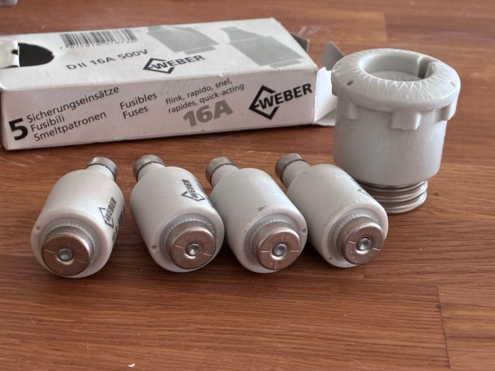 Zekeringen 16Amp, Doe-het-zelf en Verbouw, Elektra en Kabels, Gebruikt, Overige typen, Overige merken, Ophalen