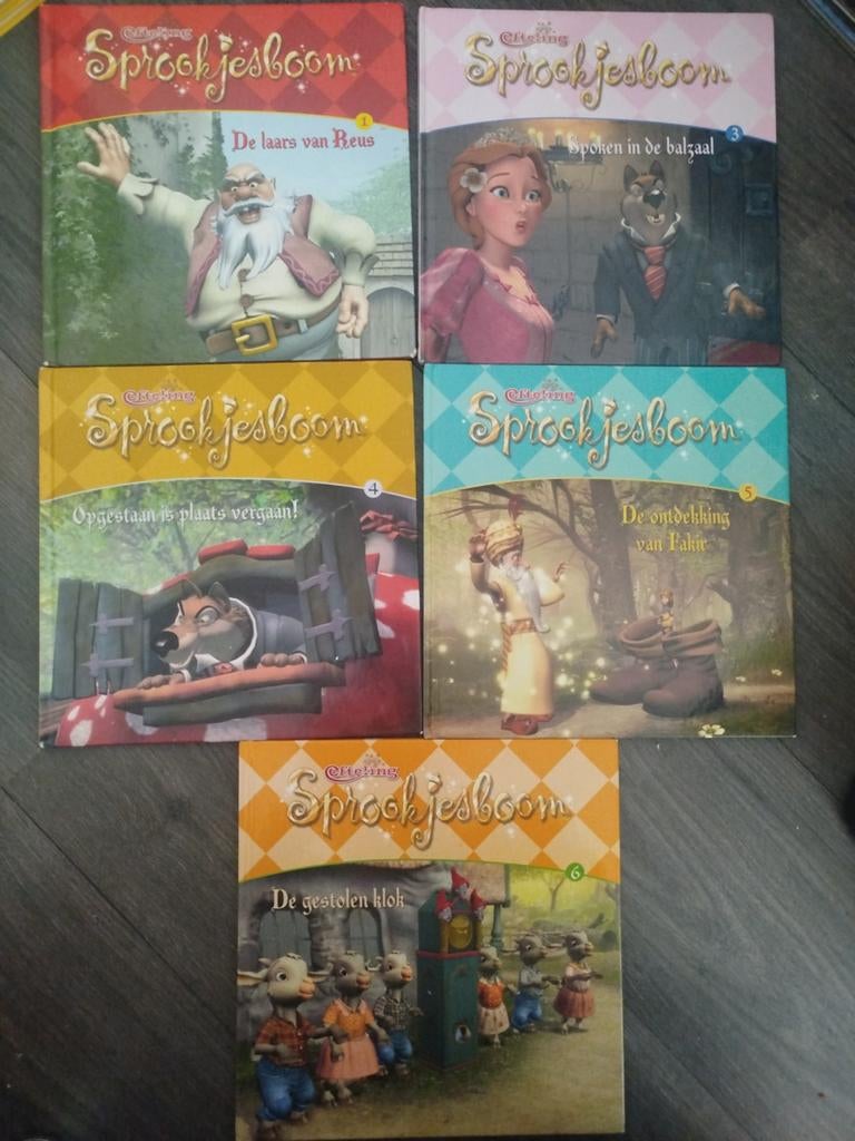 EFTELING SPROOKJESBOOM COLLECTIE HARDCOVER, Ophalen of Verzenden, Zo goed als nieuw