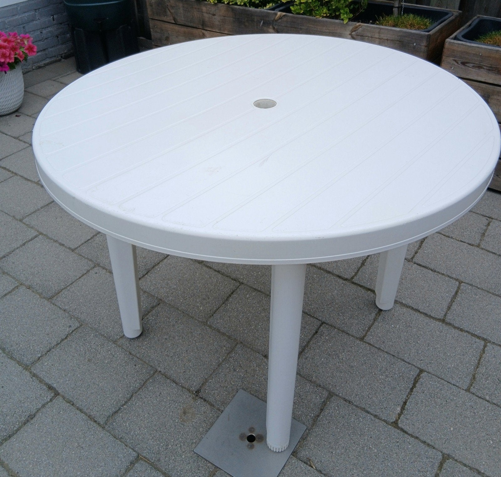 Kunststof Tuintafel, Ophalen, Gebruikt, Rond, Kunststof