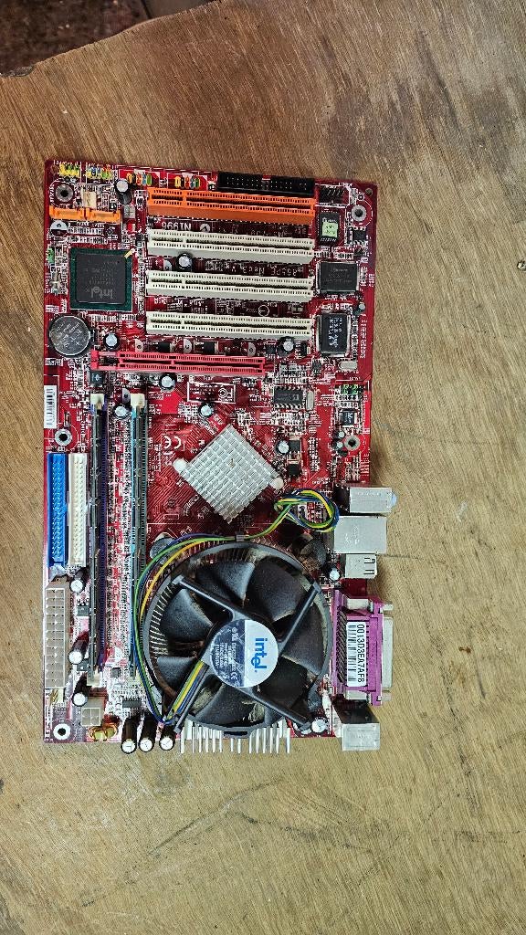 MS-7174 Ver 1, Computers en Software, Moederborden, Gebruikt, Micro-ATX, Intel, Socket 775