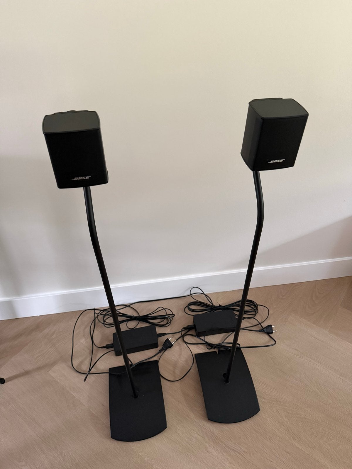 Bose Surround Speakers met standaarden, Gebruikt, Ophalen of Verzenden, Surroundset, Bose
