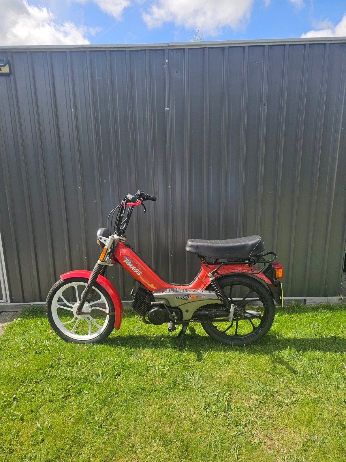 Tomos 50cc geel kenteken, Fietsen en Brommers, Ophalen, Gebruikt, Maximaal 45 km/u, 2 versnellingen