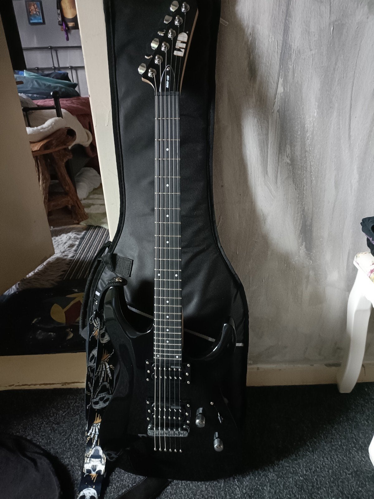 ESP LTD MH-10 rechtshandig elektrische gitaar, Muziek en Instrumenten, Snaarinstrumenten | Gitaren | Elektrisch, Ophalen, Zo goed als nieuw