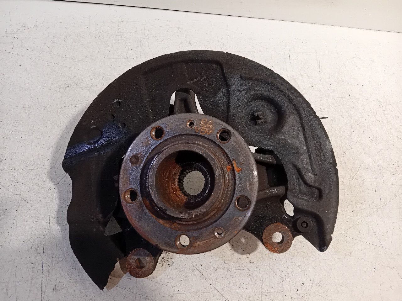 Wielnaaf rechts voor Peugeot 3008, Onderdelen@venauto.nl, Van der Ven Autorecycling B.V., Gebruikt, Ettenseweg 76, 4706 PB Roosendaal, The Netherlands
