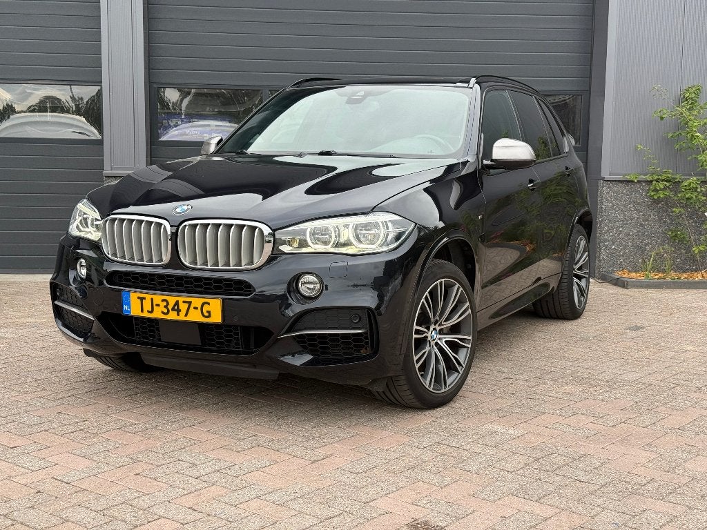 BMW X5 M50D 7-persoons | Zeer compleet |  Goed onderhouden, Auto's, BMW, 15 km/l, 2165 kg, 2993 cc, 7 stoelen