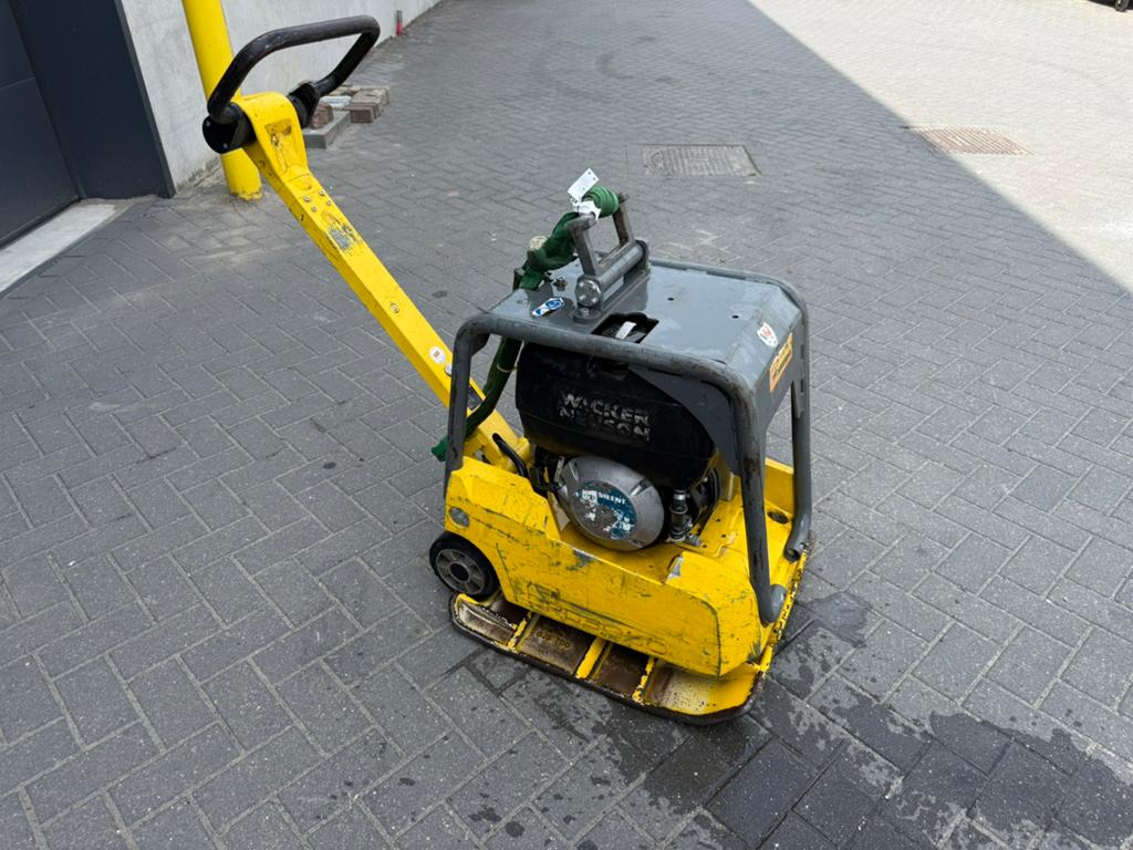 Wacker Trilplaat 3060 2018, Ophalen