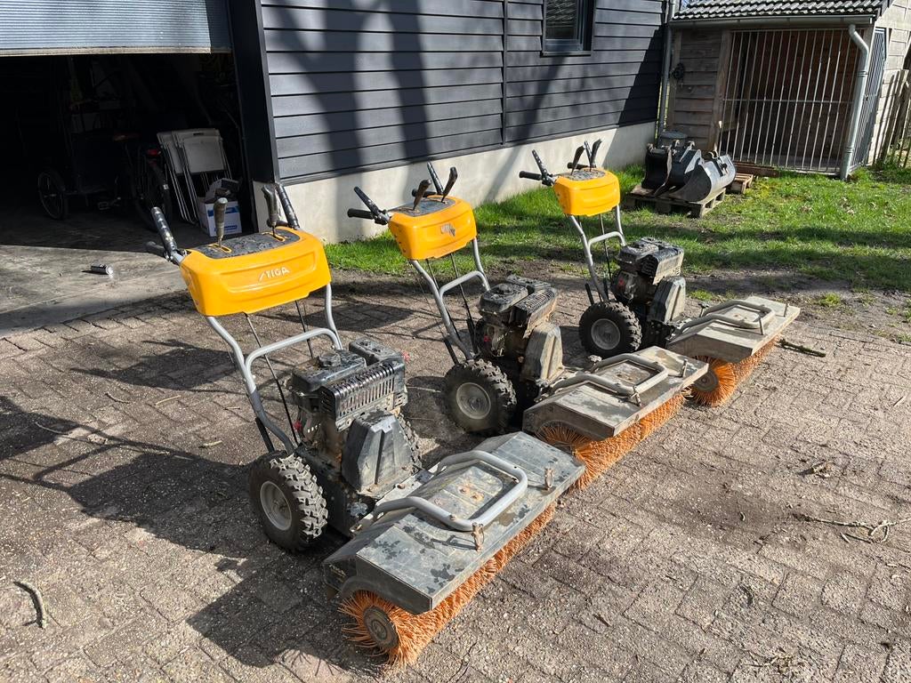Partij van 7 veegmachines stiga tielburger kersten, Ophalen of Verzenden, Nieuw