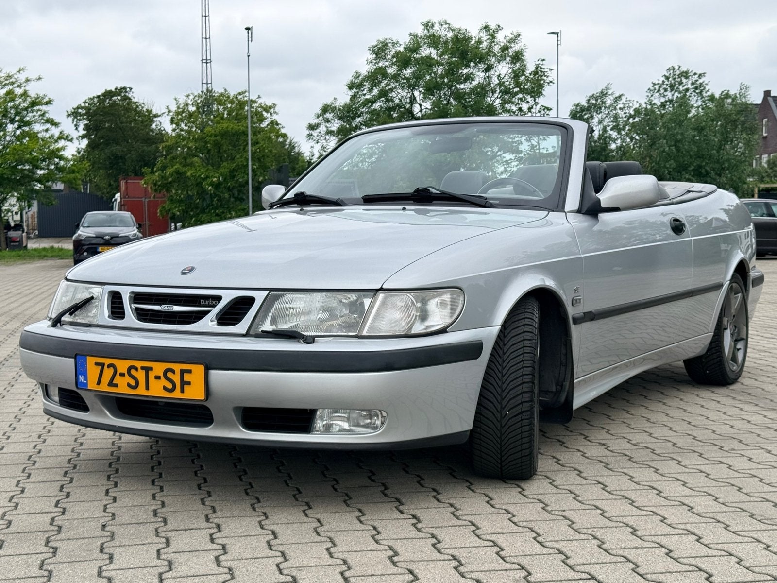 Saab 9-3 2.0 T Cabrio 2002 Grijs, Auto's, Saab, Voorwielaandrijving, 4 cilinders, Cabriolet, 4 stoelen