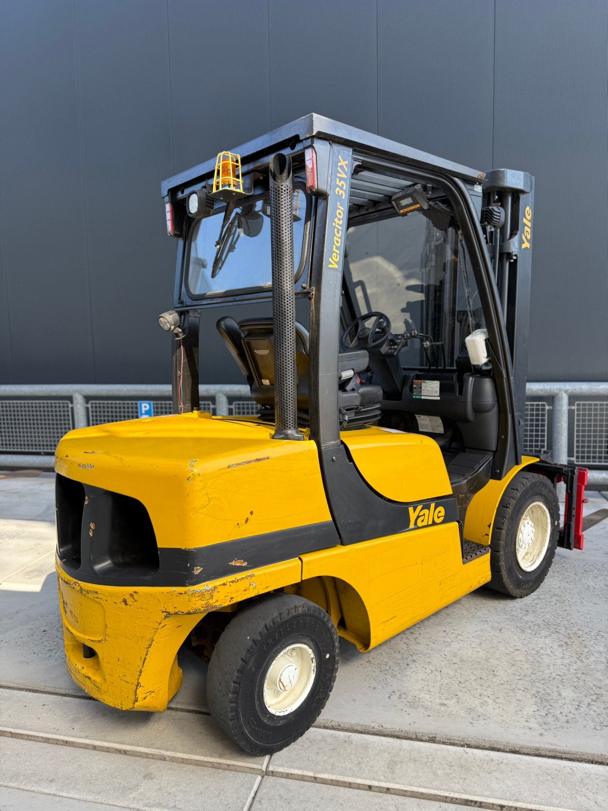 YALE DIESEL 3500KG TRIPLEX 4,90M BJ2015 4900UUR + KANTELAAR, Ophalen, 3000 tot 4000 kg, Diesel, Heftruck