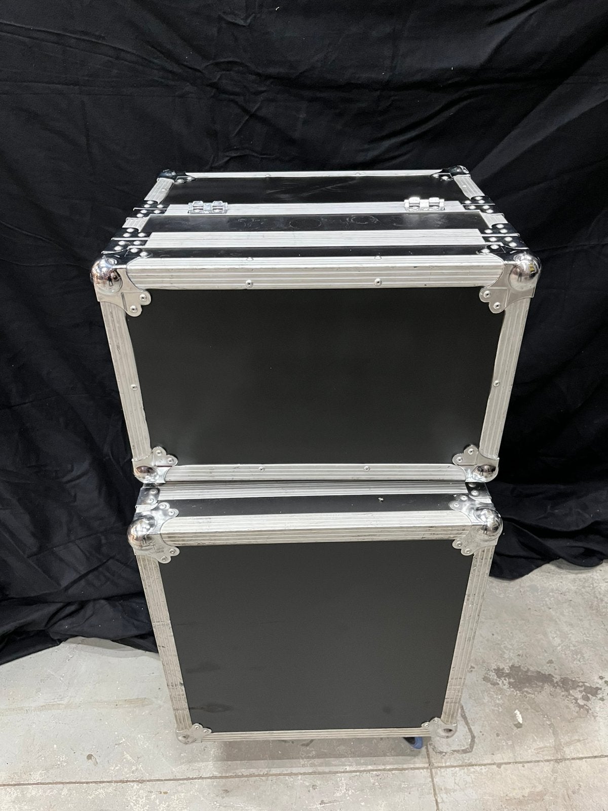 Flightcase voor draadloze microfoons of in-ear, Ophalen of Verzenden, Zo goed als nieuw, Overige instrumenten, Flightcase