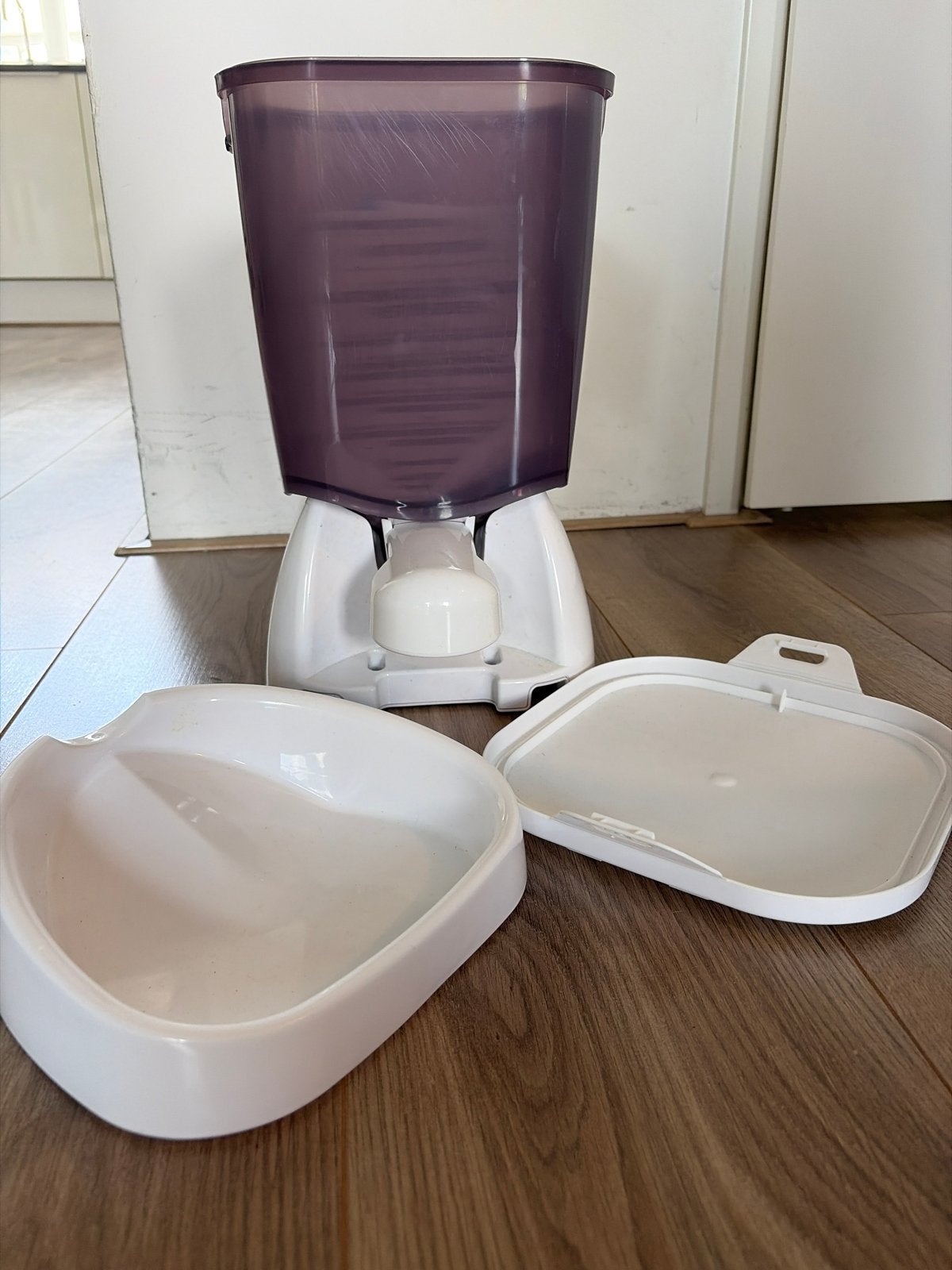 Automatische feeder voor huisdieren, Ophalen of Verzenden, Zo goed als nieuw