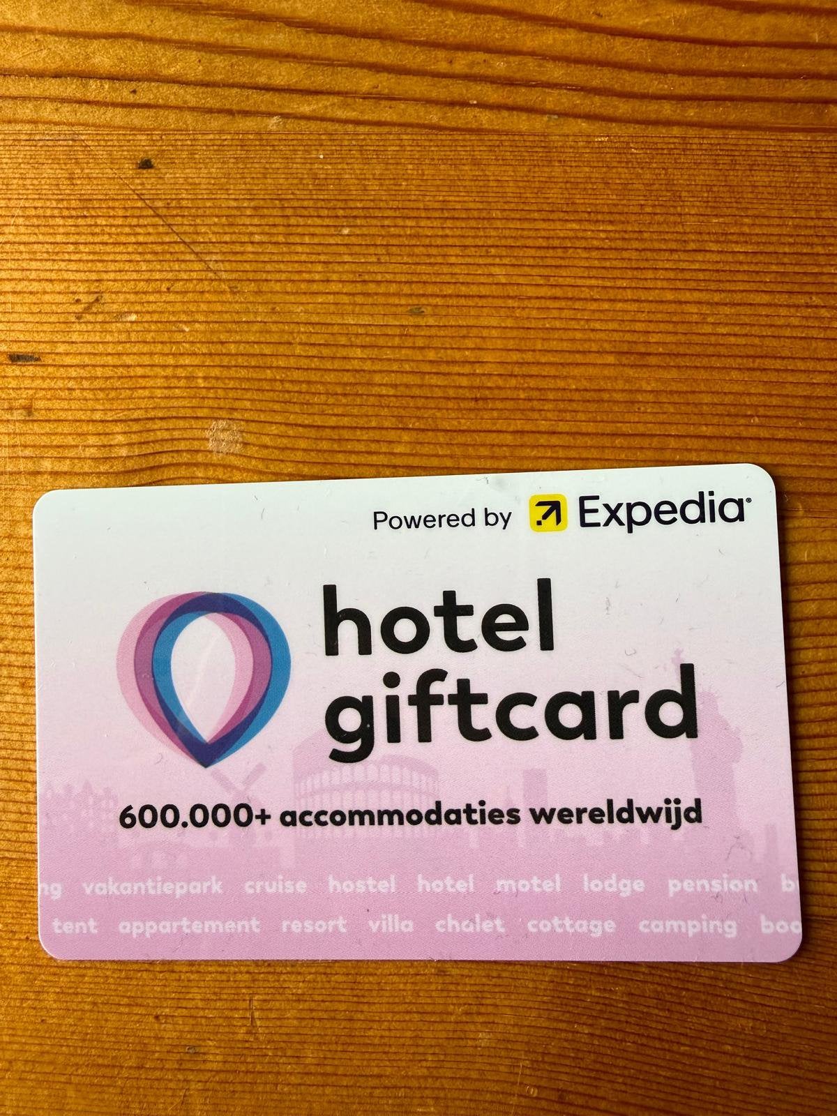 Hotel gifcard 100 euro, Twee personen, Cadeaubon
