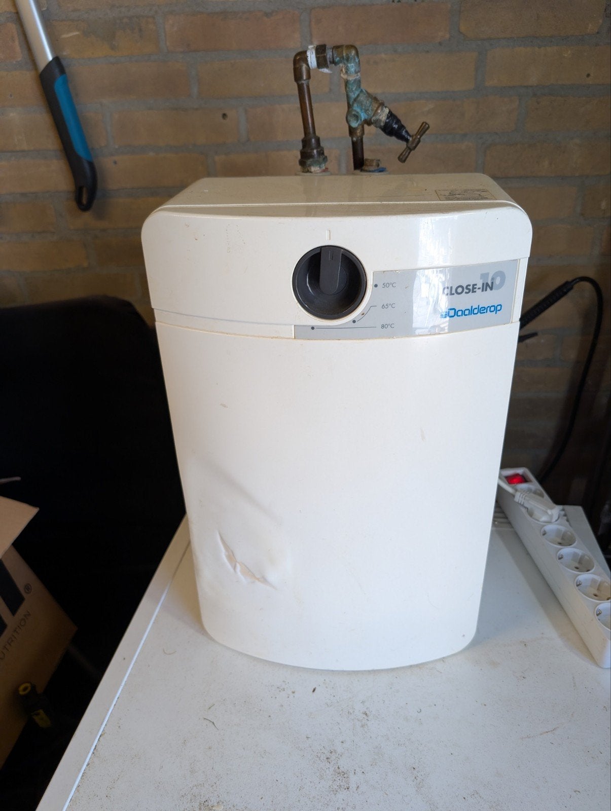 Daalderop Close-in 10 liter boiler, Doe-het-zelf en Verbouw, Gebruikt, Aardgas, Minder dan 20 liter, Ouder dan 10 jaar