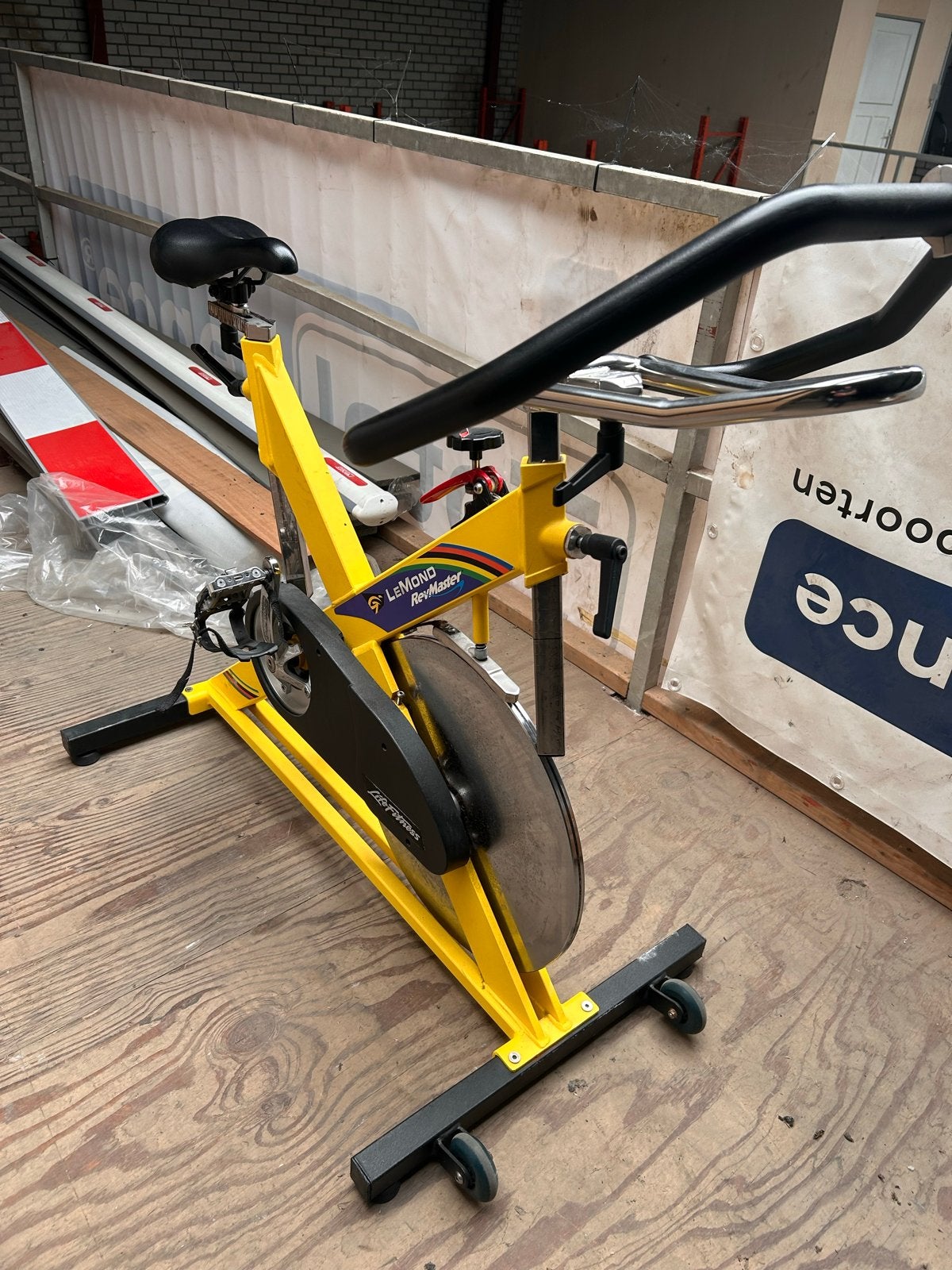 LeMond RevMaster Spinningfiets - Geel, Sport en Fitness, Ophalen, Gebruikt, Spinningfiets, Metaal