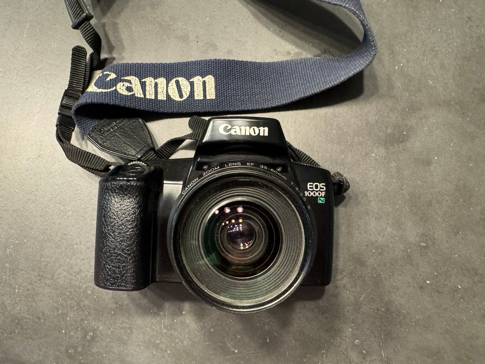 Spiegelreflex camera Canon EOS 1000F (n) met Sigma zoomlens, Ophalen of Verzenden, Gebruikt, Spiegelreflex, Canon
