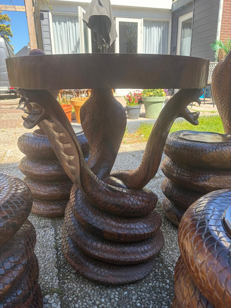 Unieke handgesneden slangentafel met 4 stoelen, Ophalen, Gebruikt, 100 tot 150 cm, Rond