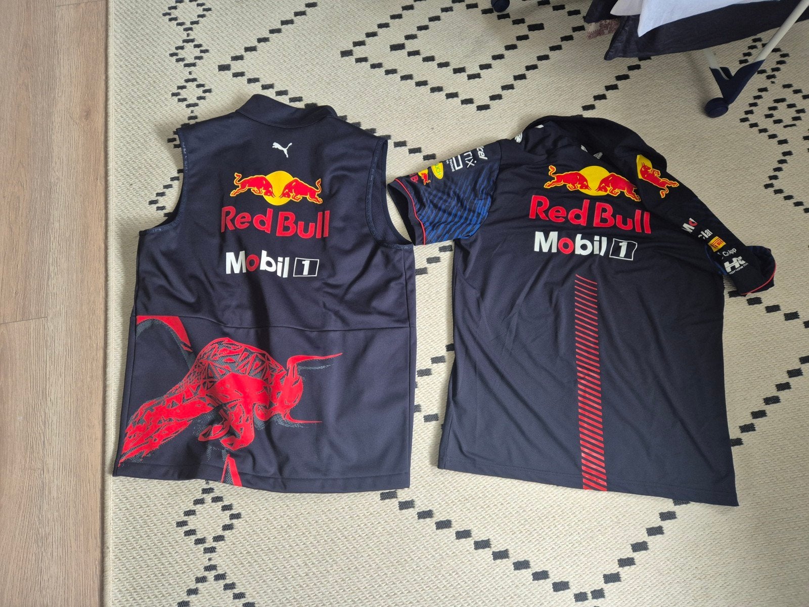 Red bull racing, max verstappen bodywarmer en polo, Ophalen of Verzenden, Zo goed als nieuw, Formule 1
