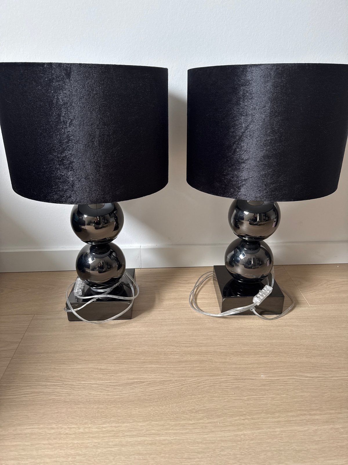 Antraciete bollampen met twee bollen / tafellamp, Huis en Inrichting, Lampen | Tafellampen, Ophalen, Zo goed als nieuw, Modern