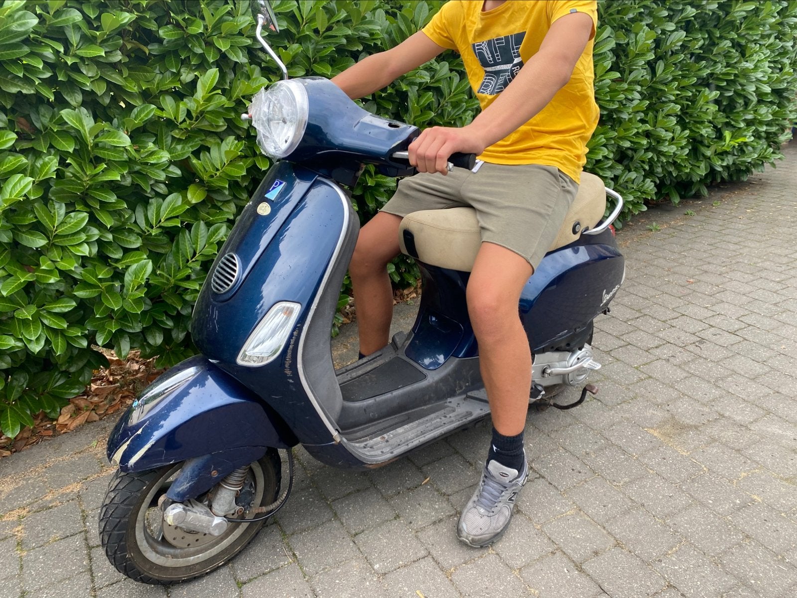Vespa Piaggio met wat schade en nieuwe omderdelen, Fietsen en Brommers, Scooters | Vespa, Ophalen, Gebruikt, Overige modellen
