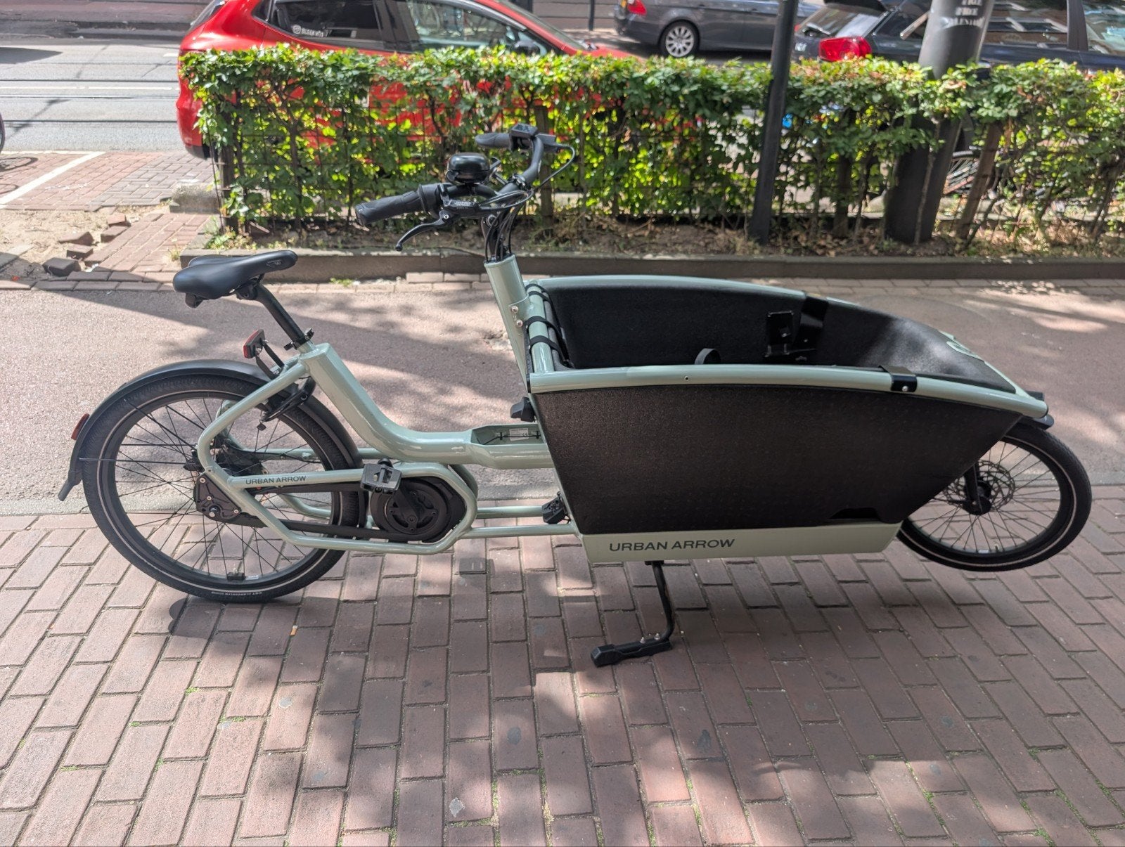 Urban Arrow Family - NIET berichten als je niet wilt kopen, 4 kinderen of meer, Ophalen of Verzenden, Zo goed als nieuw, Elektrisch