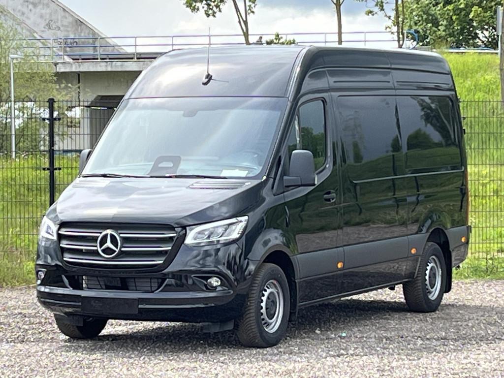Mercedes-Benz Sprinter 319 CDI L2 H2 Select, Automaat, Euro 6, Start-stop-systeem, Zwart