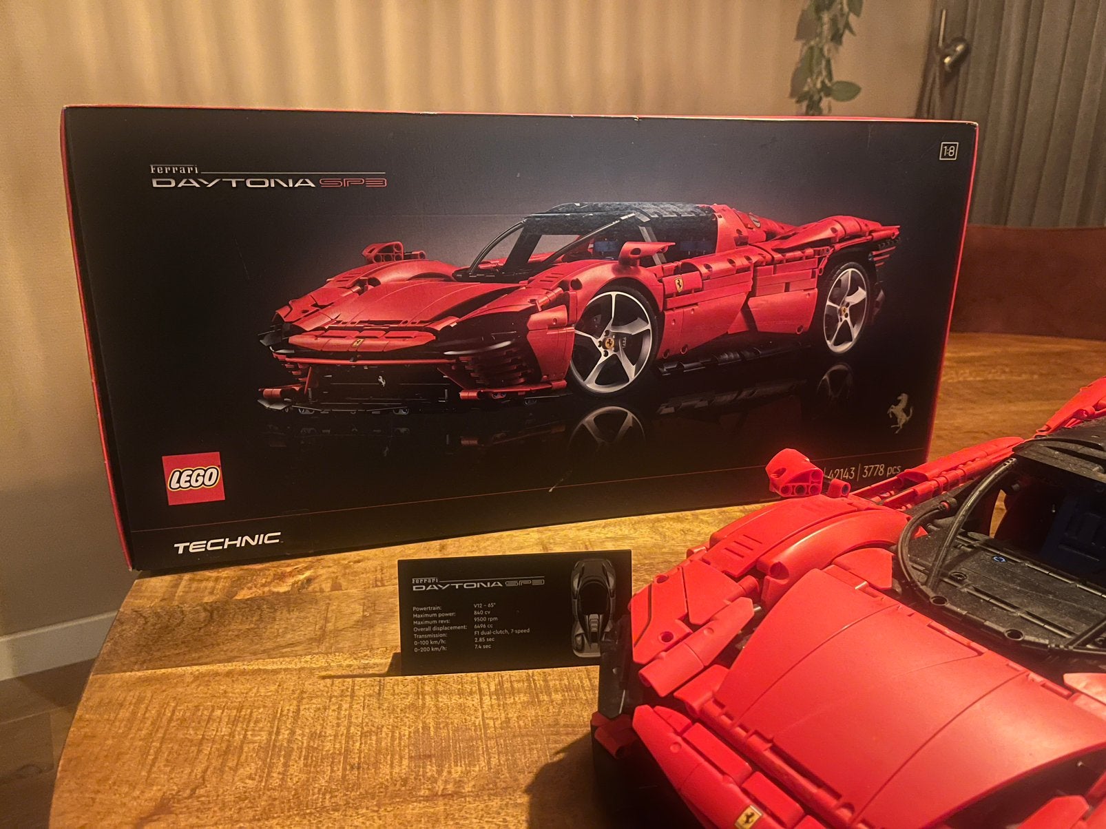 Technisch Lego Ferrari 42143, Ophalen, Zo goed als nieuw